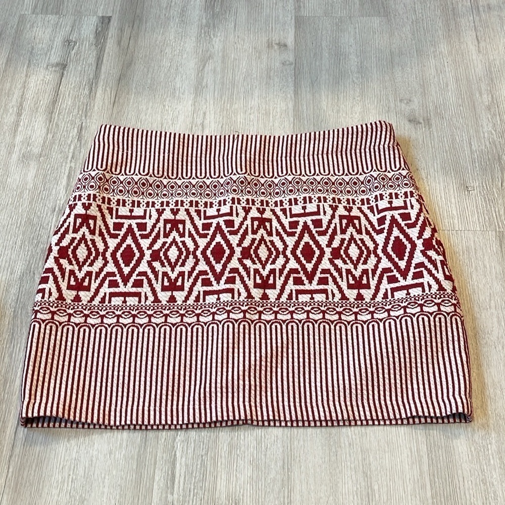 Springfield Native Print Mini Skirt Woven Tapestry Red & White Women’s Medium